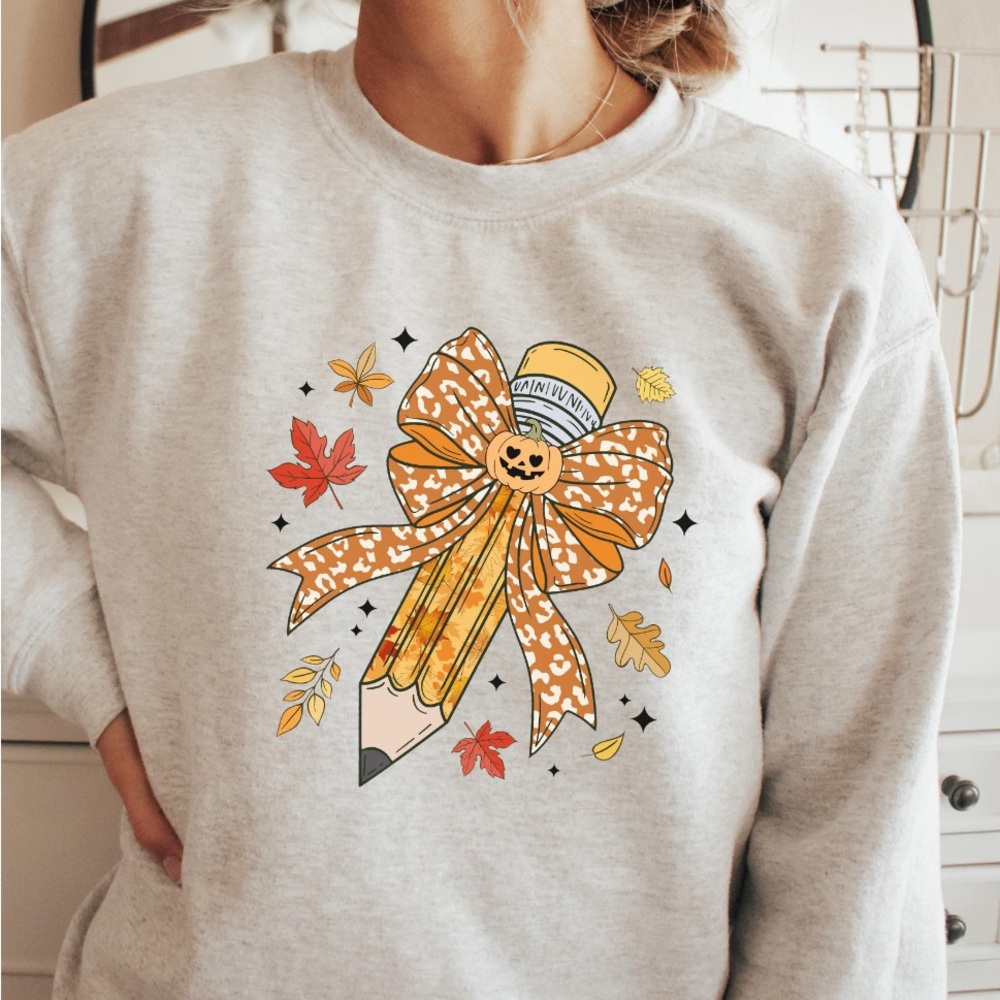 Women's Halloween Teacher Gray Graphic Crewneck Sweatshirt